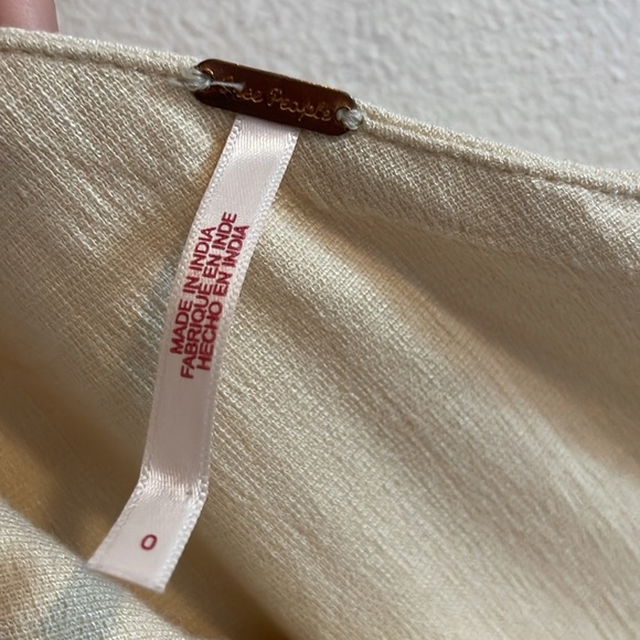 Free People Avery Jumpsuit Women’s Size 0 One Shoulder Boho Cream Washed‎ Out - Picture 11 of 13